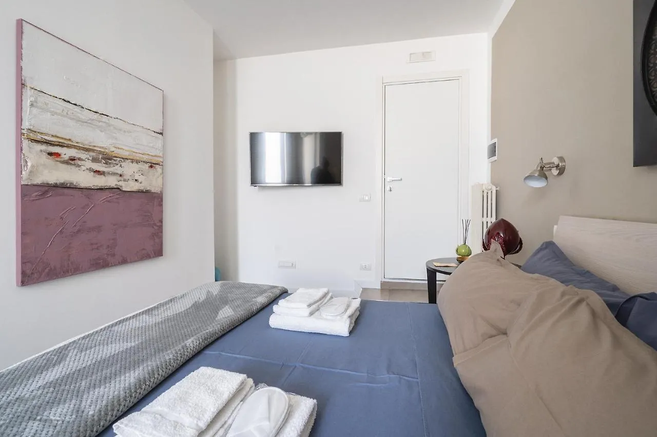 Penzion Fourooms - Bari Sparano