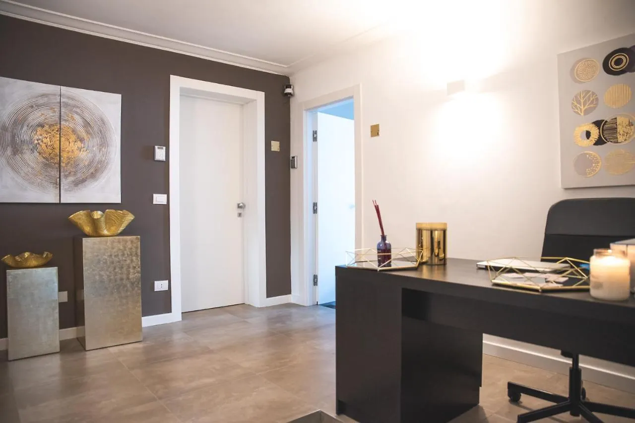 Fourooms - Bari Sparano