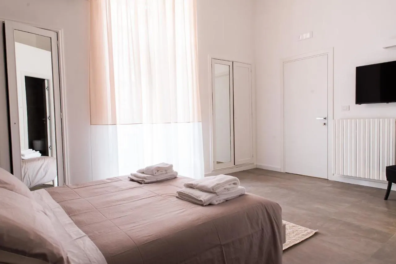 Fourooms - Bari Sparano